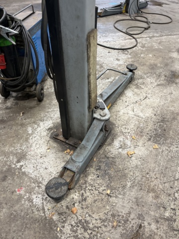 1430088-6 Tvåpelarlyft Rotary Lift 3500kg