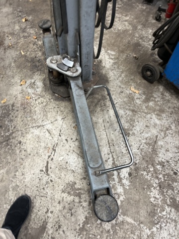 1430088-7 Tvåpelarlyft Rotary Lift 3500kg