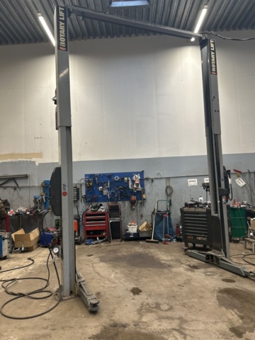 1430089-1 Tvåpelarlyft Rotary Lift 4500kg
