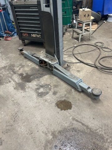 1430089-9 Tvåpelarlyft Rotary Lift 4500kg