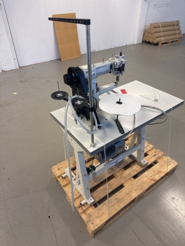 1321242-2 Sewing machine DÜRKOPP ADLER. 69-373