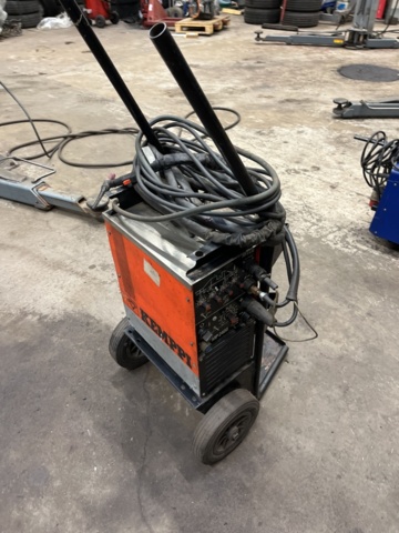 1430092-6 Svets Kempi MTLG MP2400