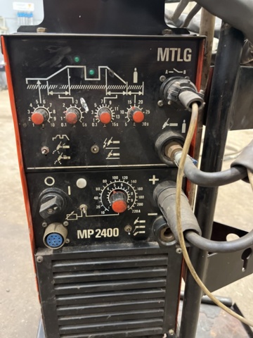 1430092-8 Svets Kempi MTLG MP2400