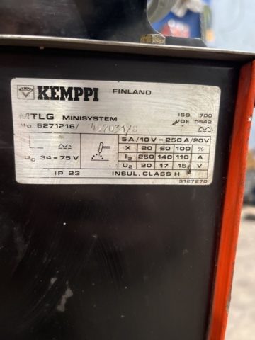 1430092-9 Svets Kempi MTLG MP2400