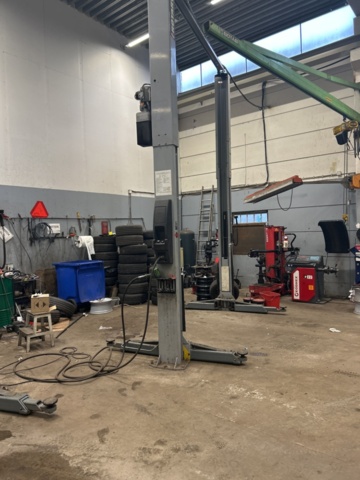 1430093-3 Tvåpelarlyft Rotary Lift 4500kg