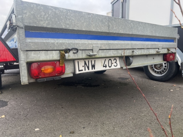 1351378-5 Släpvagn - Thule ZS1000 -2011