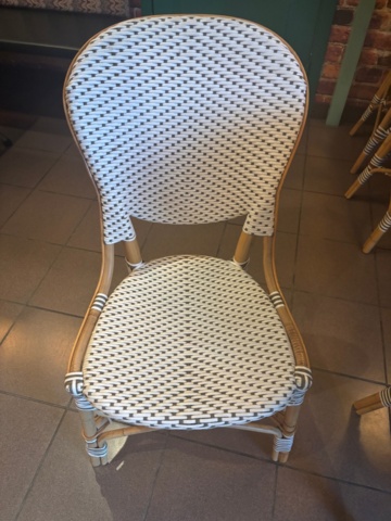 1407999-3 Caféstolar / Bistrostolar – 32 st – med dynor