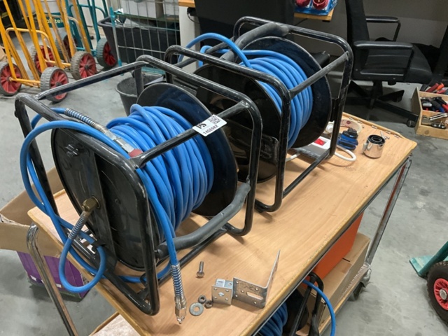 1406982-1 Vagn med tryckluftsslang