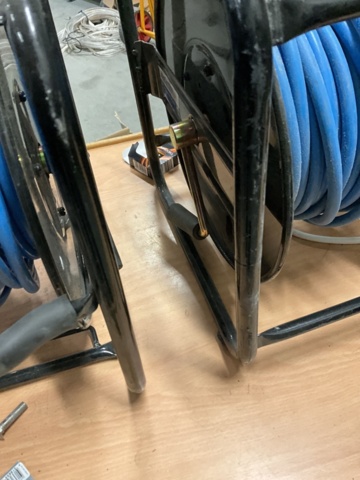 1406982-6 Vagn med tryckluftsslang