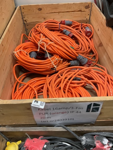 1406995-1 Lot with 16A cable