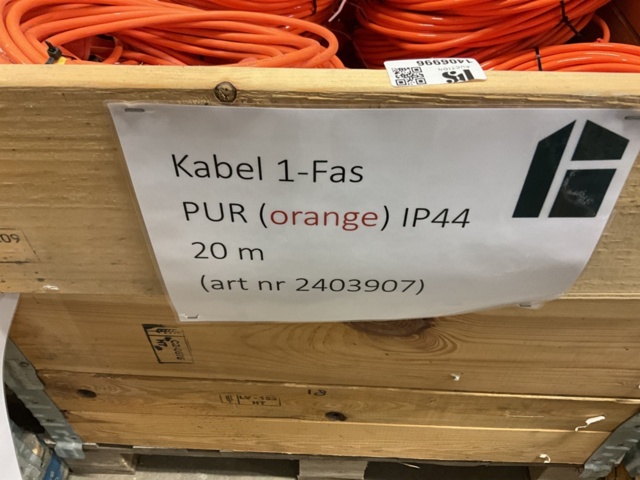 1406996-8 Lot with 1-phase cable IP44 NEW