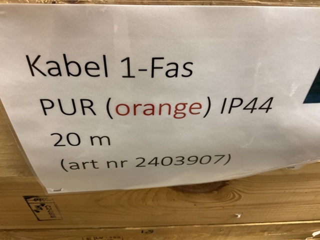 1406997-7 Lot with 1-phase cable IP44 NEW