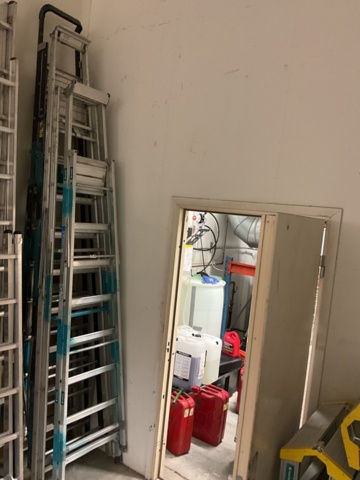 1407077-5 Stegar 4 st