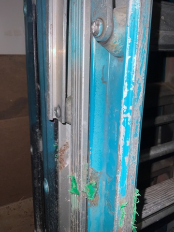 1407077-7 Stegar 4 st