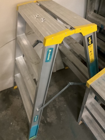 1407082-4 Trappstegar 3 st