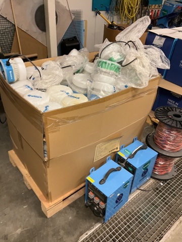 1407096-17 Parti med byggbelysning LED