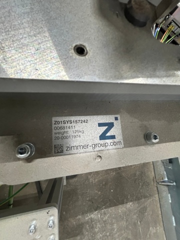 1056746-24 Robotcell för lyft och palläggning av batterimoduler – ABB / Siemens