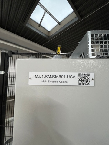 1056746-31 Robotcell för lyft och palläggning av batterimoduler – ABB / Siemens