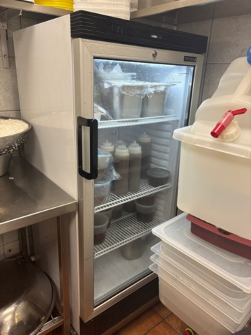 1463741-1 TEFCOLD kylskåp med glasdörr – professionell restaurangkyl