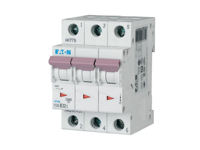 1463161-1 5 pcs. Dwarf switch Eaton 3-pole PLSM-C32/3-MW