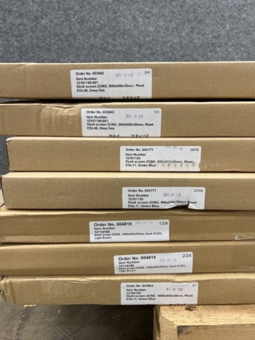 1463492-3 7 st skrivbordsskärmar