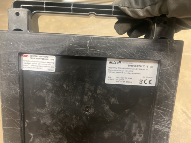 1431610-3 Elcentraler 3 st - El-Björn, Ahlsell, Eltecono