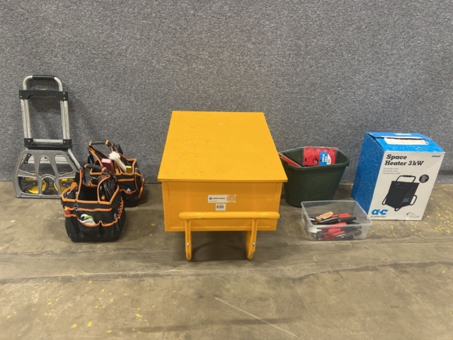 1431611-1 Verktygskista och blandade byggtillbehör