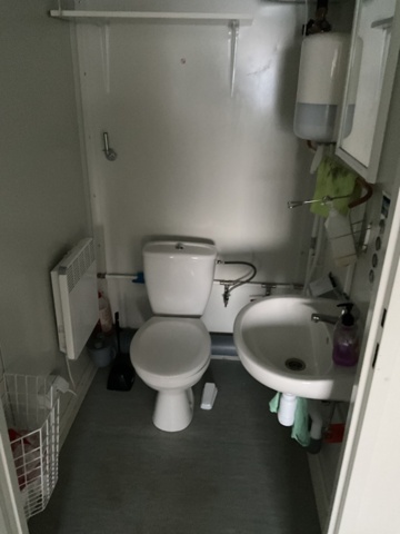 1407136-12 Containerbodar 5 st