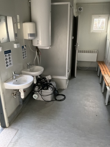 1407136-28 Containerbodar 5 st