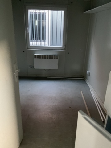 1407136-31 Containerbodar 5 st