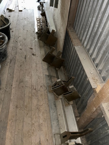 1389111-4 Rätskivor och stor mängd formstämp