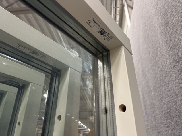 1463408-8 4 st fasta fönster Optimal Fast F2 Trarydsfönster 10-20/13