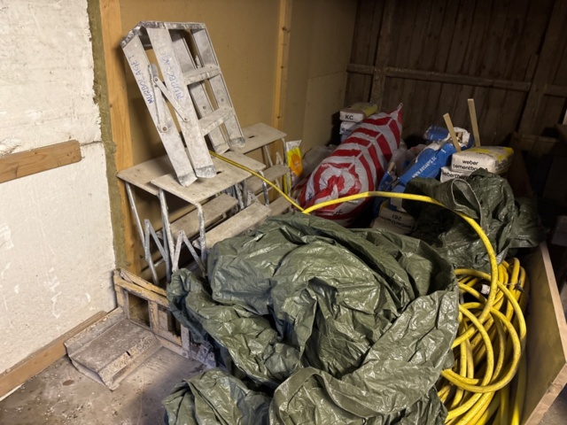 1389114-1 Stegar, murkärror, cementbruk