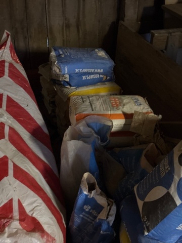 1389114-4 Stegar, murkärror, cementbruk