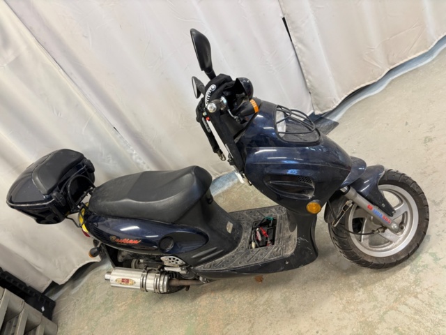 1463761-21 Scooter, Baotian Sport BT49QT-7 0.05 CVT - 2006 (Reparationsobjekt)