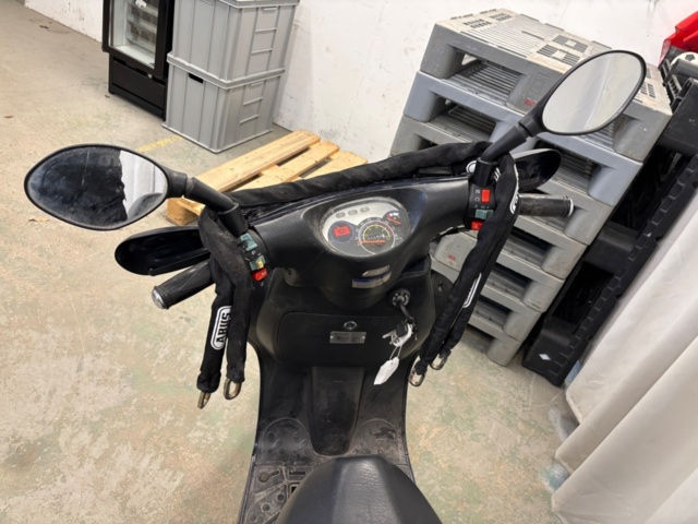 1463761-6 Scooter, Baotian Sport BT49QT-7 0.05 CVT - 2006 (Reparationsobjekt)