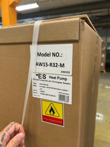 1463755-8 15 kW air/water heat pump from Energy Save. Hot water tank, buffer tank and ground stand K63