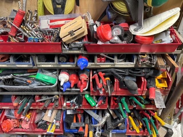1389120-5 Stor mängd verktyg, borr, hålsågar