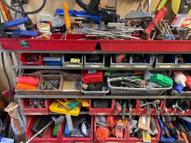 1389120-7 Stor mängd verktyg, borr, hålsågar