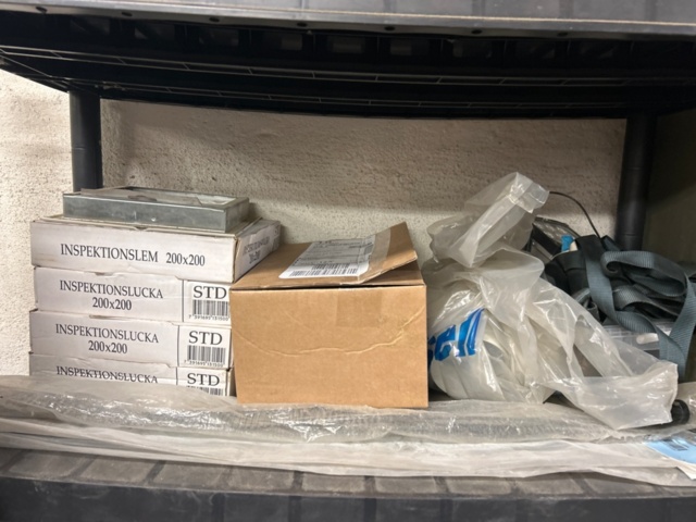 1389127-4 Verktygslådor (tomma), måleri tillbehör m.m