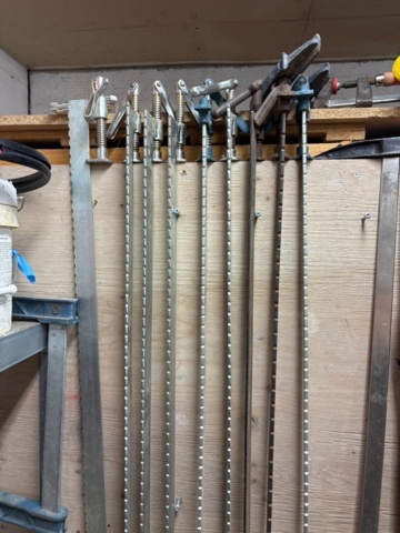 1389122-1 Tvingar 13st olika längder