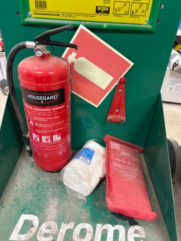 1389124-4 Katastofvagnar 2st