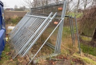 1389129 Grindblad 2st, byggstaket 9 sektioner