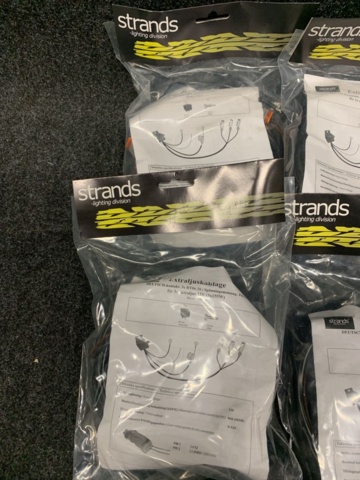 1464024-4 10 st förpackningar extraljuskablage