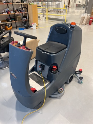 1420407-1 Skurmaskin - Numatic CRL8072/50T