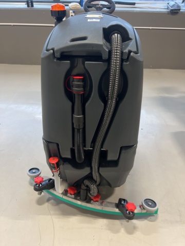 1420407-15 Skurmaskin - Numatic CRL8072/50T