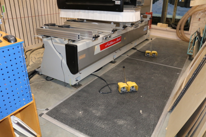 1416743-2 CNC Morbidelli Author 600K. Trä.