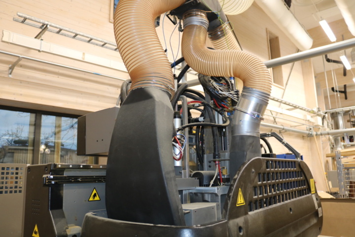 1416743-7 CNC Morbidelli Author 600K. Trä.