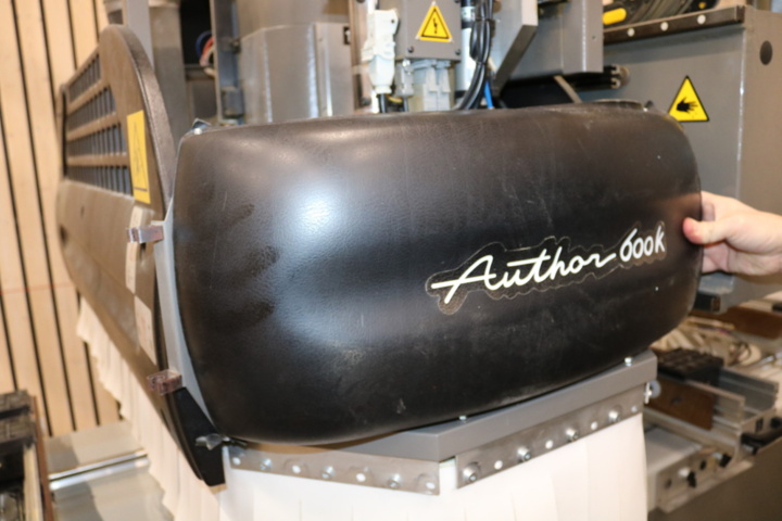 1416743-17 CNC Morbidelli Author 600K. Trä.