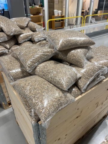 1420411-15 Parti med spannmål, utgånget datum